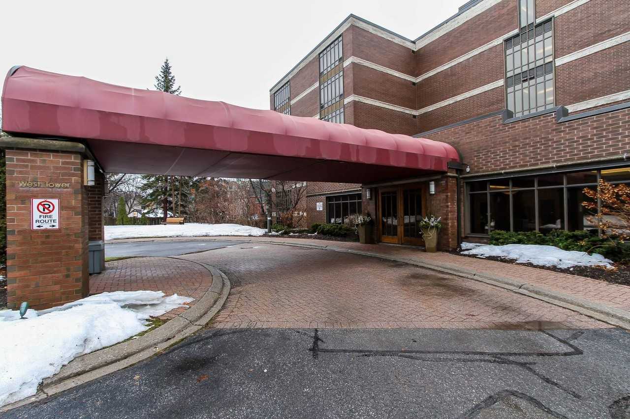 111 Echo Dr #305 - Photo 2 of 39