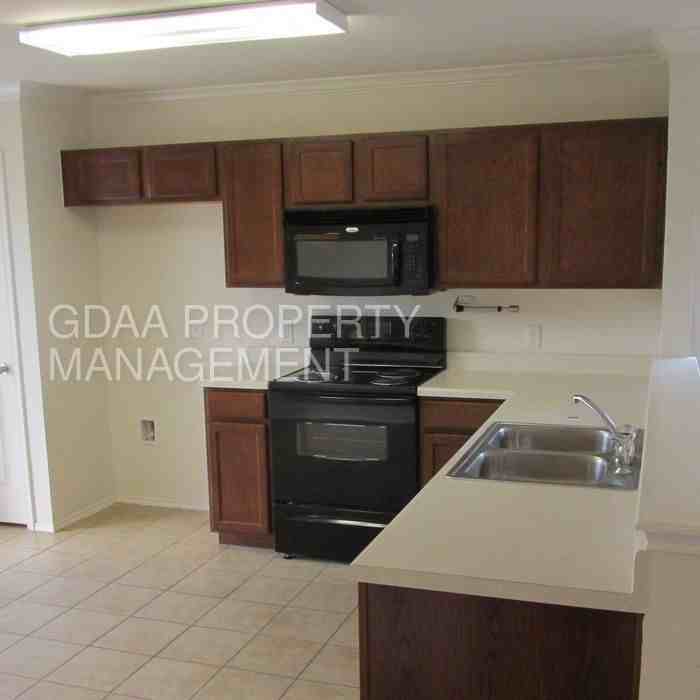 129 Luna Vista Dr - Photo 3 of 12