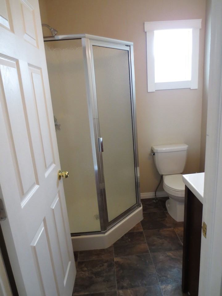 818 11th Avenue - Photo 2 of 8
