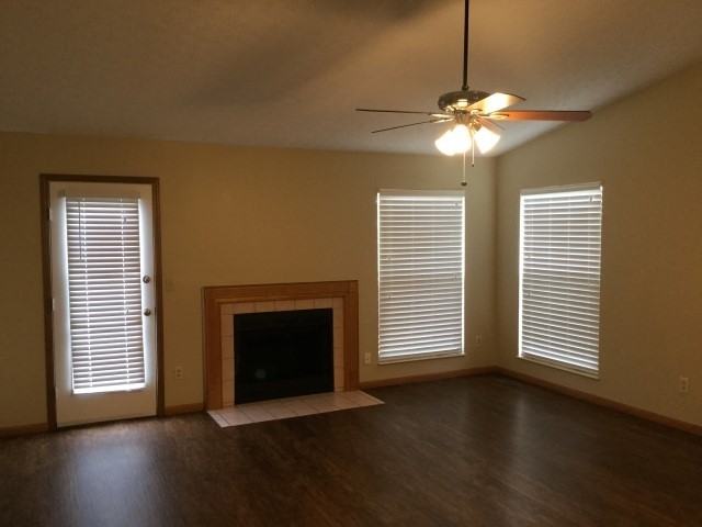 4842 Ballentine Dr - Photo 2 of 14