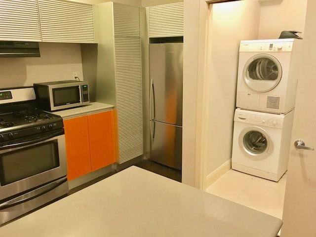 471 Keap Street #302