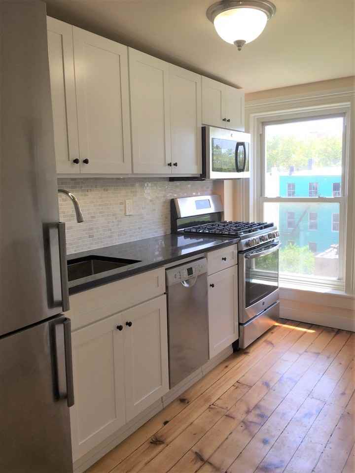 400 Lafayette Avenue #3