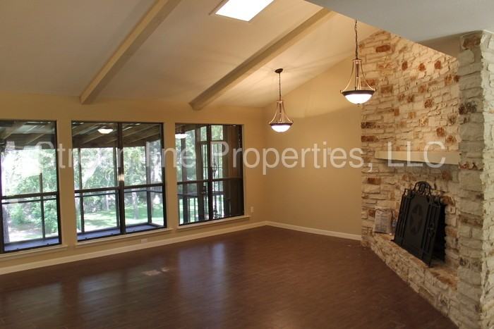 11915 River Oaks Trail - Photo 3 of 24
