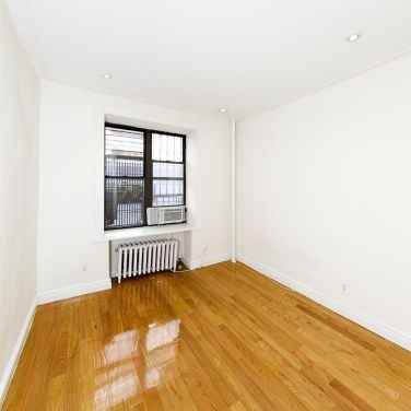 332 West 71st Street 1B - Photo 2 of 5