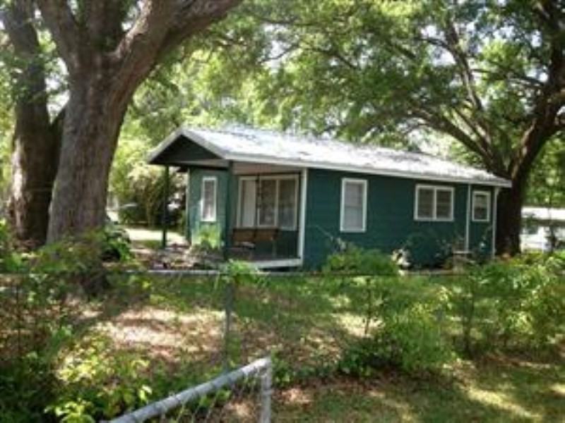 2010 Gill Rd - Photo 2 of 15