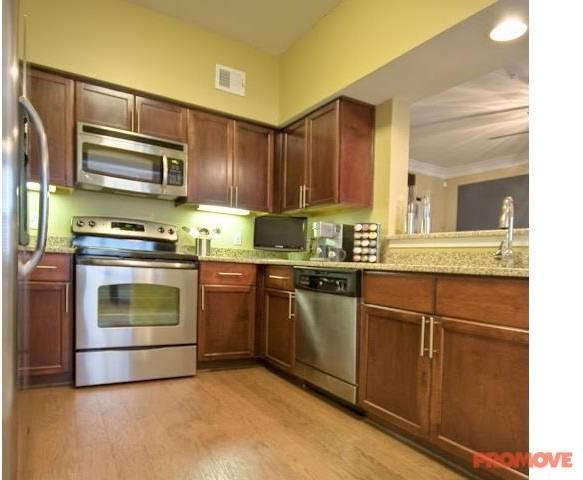 Mount Vernon Flats at the Perimeter - Photo 3 of 10