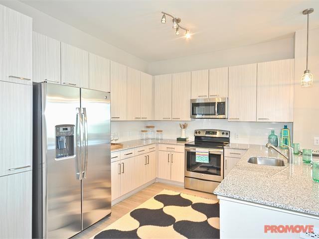 Alexan Vinings - Photo 3 of 10