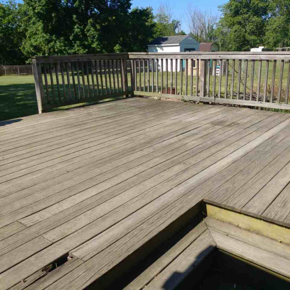 748 Stewart Ave - Photo 3 of 4