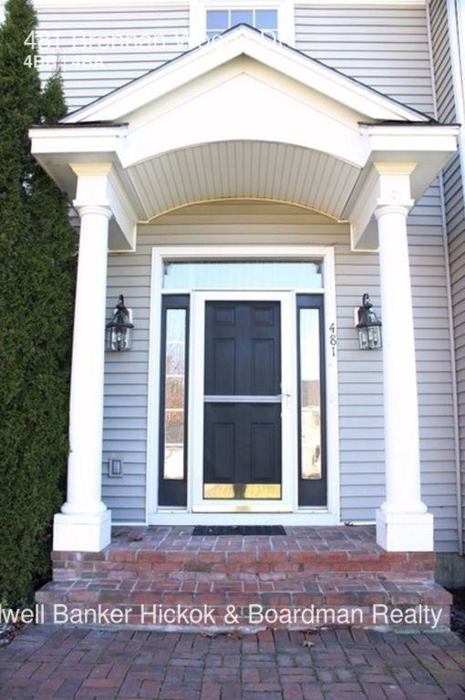 481 Brennan Woods Dr - Photo 3 of 33