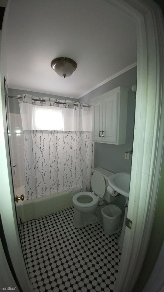 62 Arcadia St - Photo 3 of 16