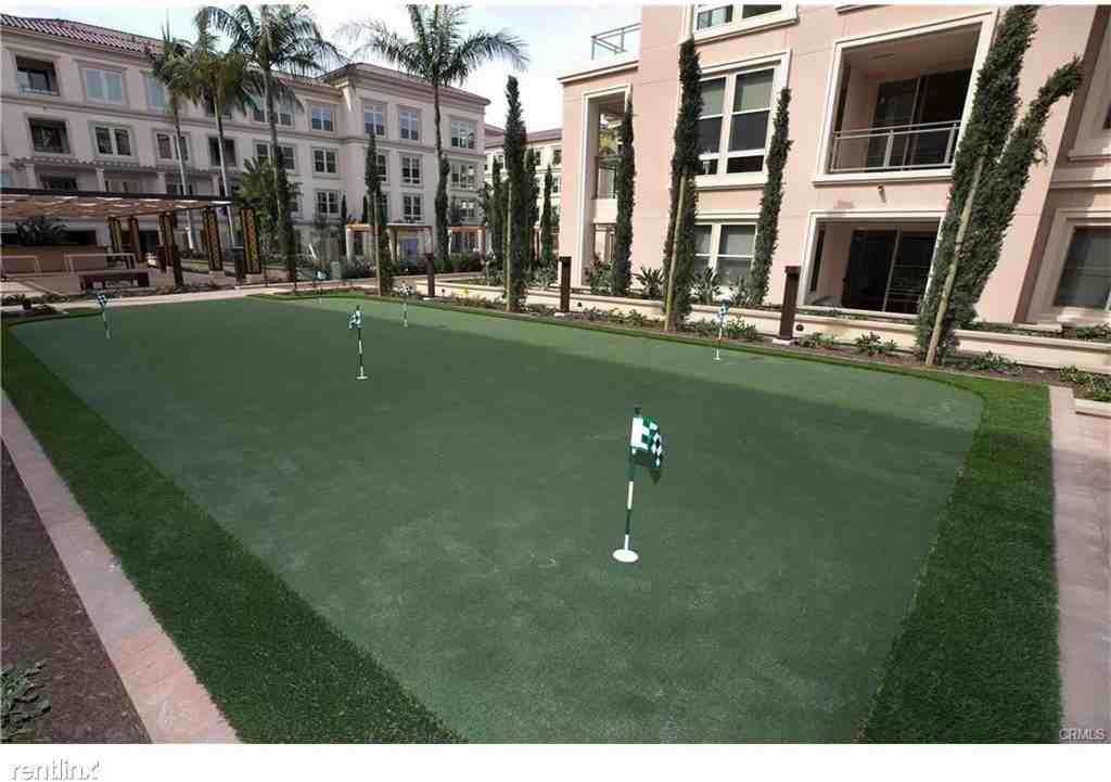 4417 San Joaquin Plaza - Photo 2 of 5