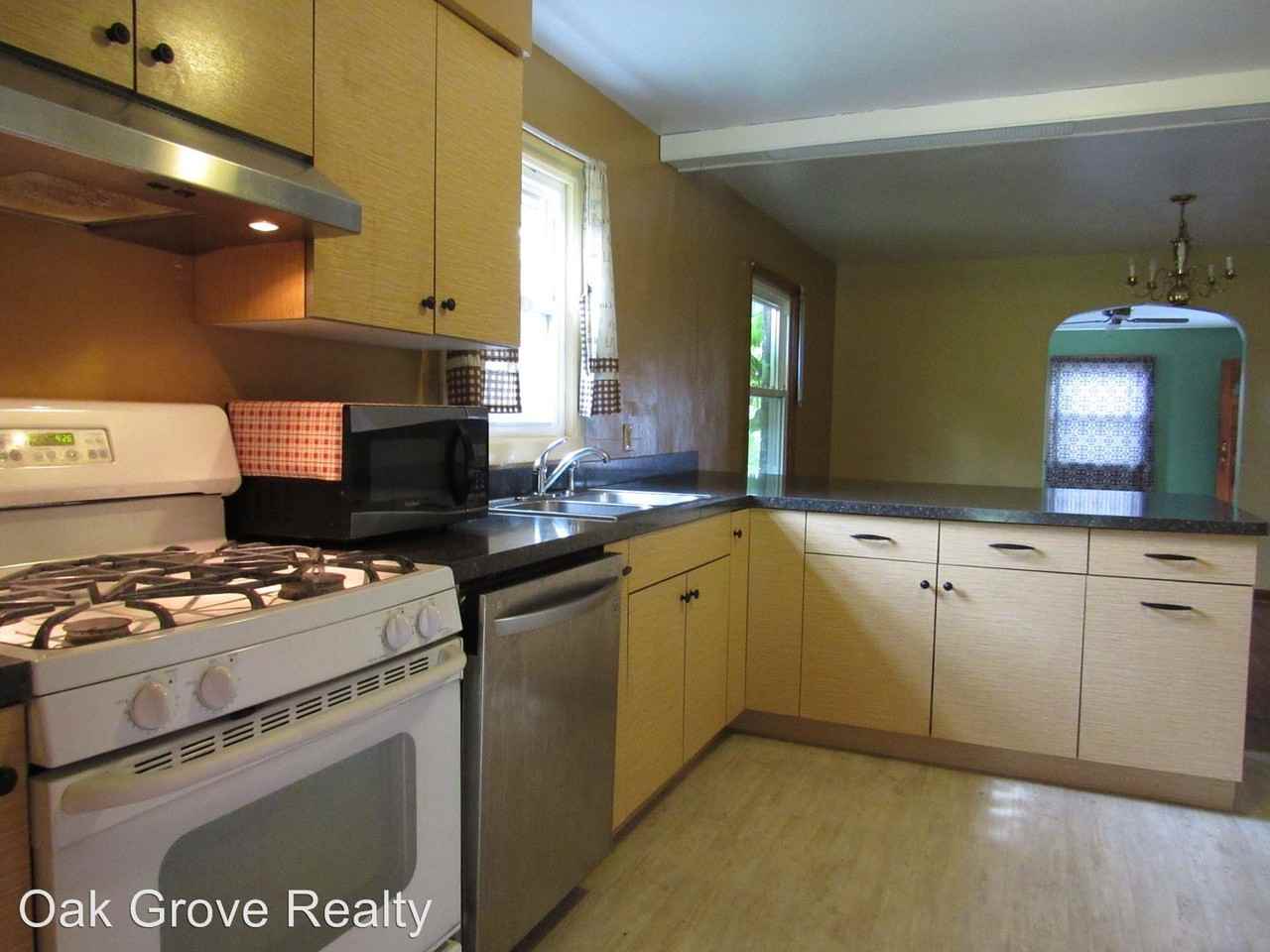 366 Washington St - Photo 3 of 21