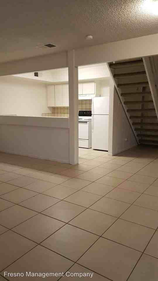 290 E. El Paso Ave - Photo 3 of 17