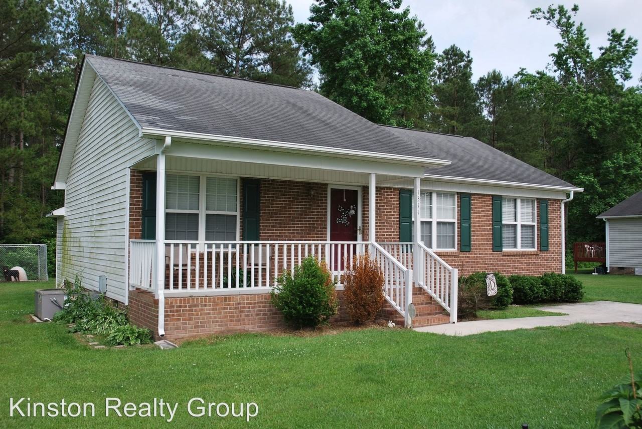 1311 Brentwood Dr - Photo 2 of 3