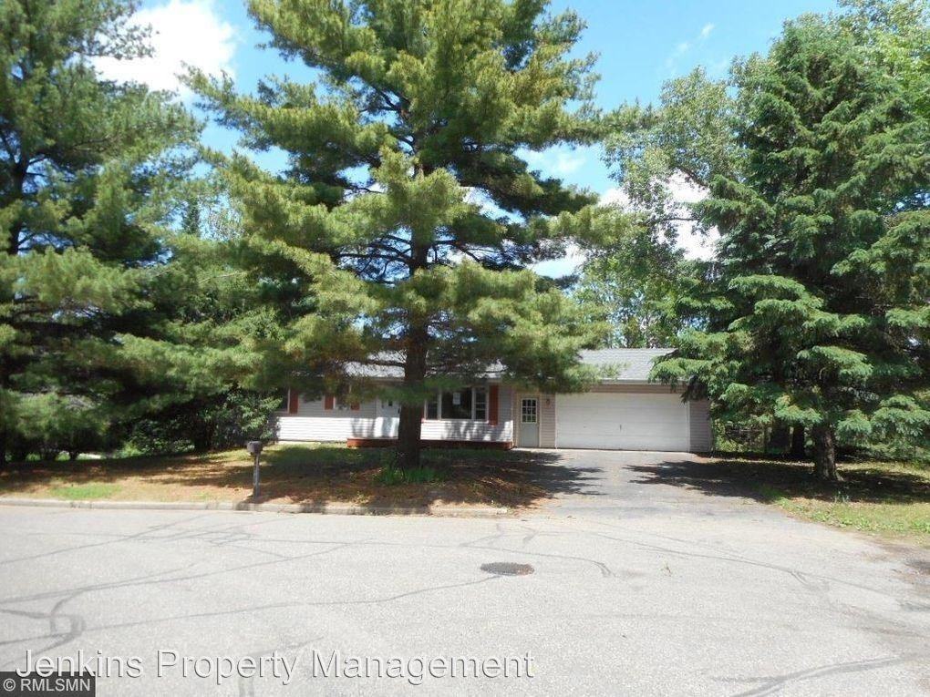 523 E Johnson St - Photo 3 of 15