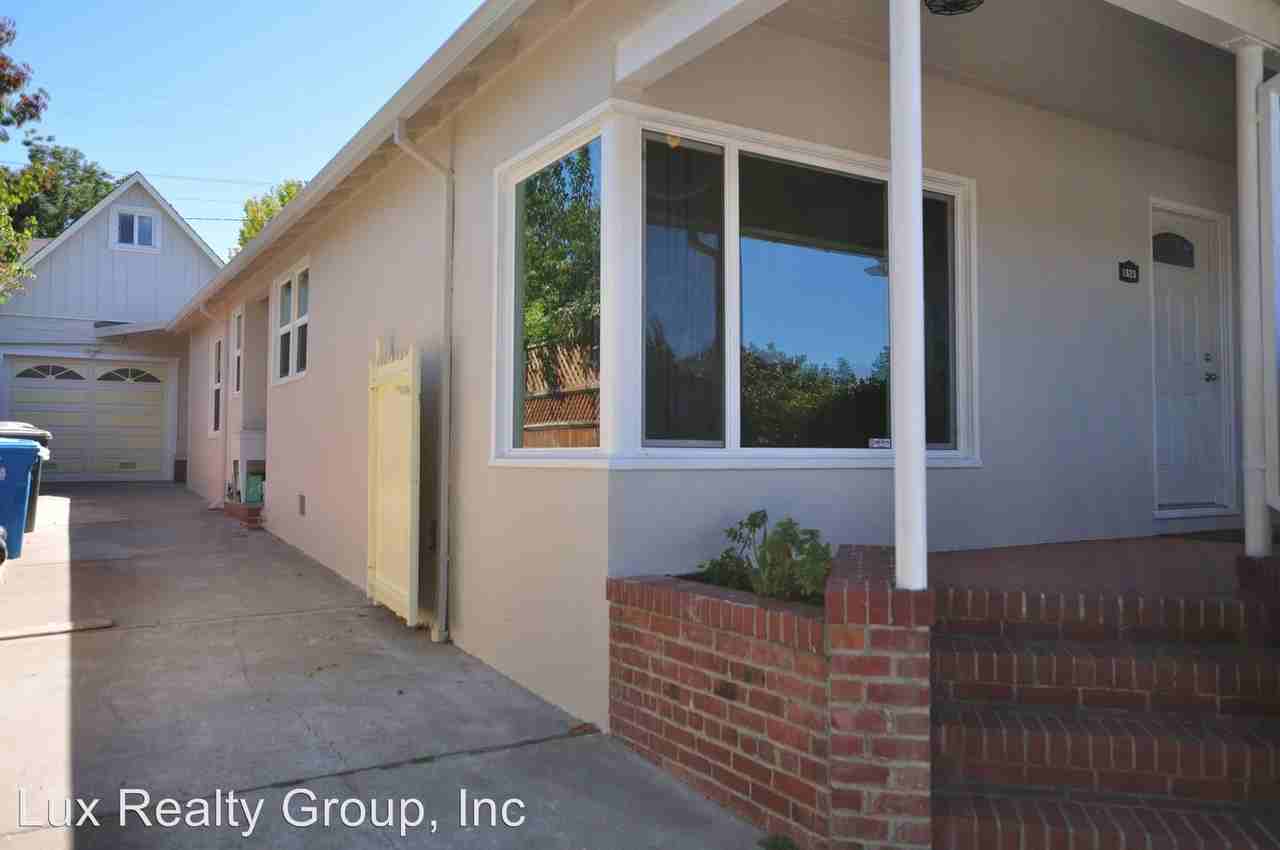 1629 Albemarle Way - Photo 2 of 20