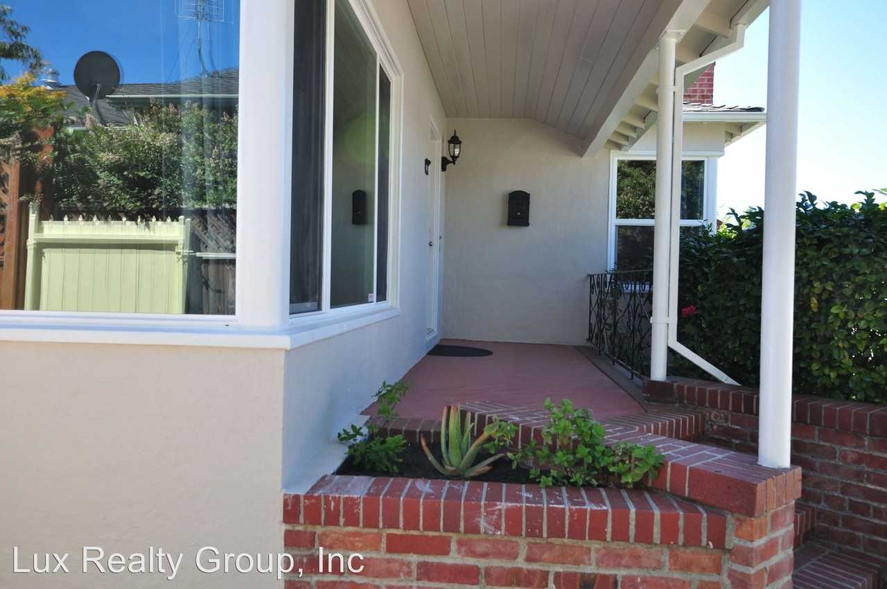 1629 Albemarle Way - Photo 3 of 20