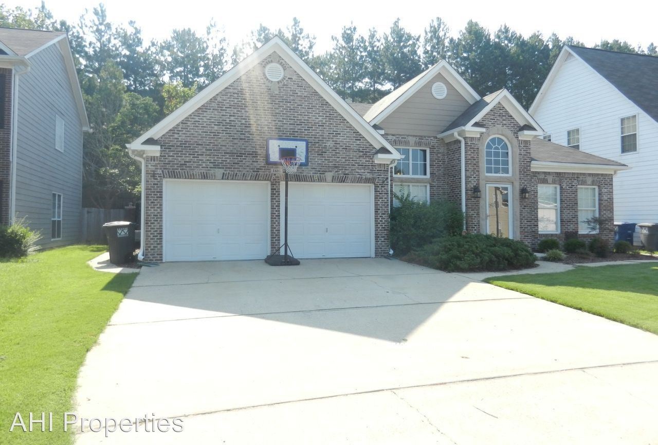 1601 Deer Valley Dr - Photo 2 of 25