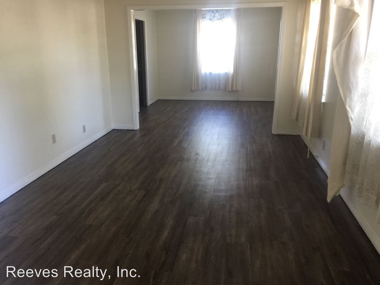 3713 Holly Ridge Cir - Photo 2 of 6