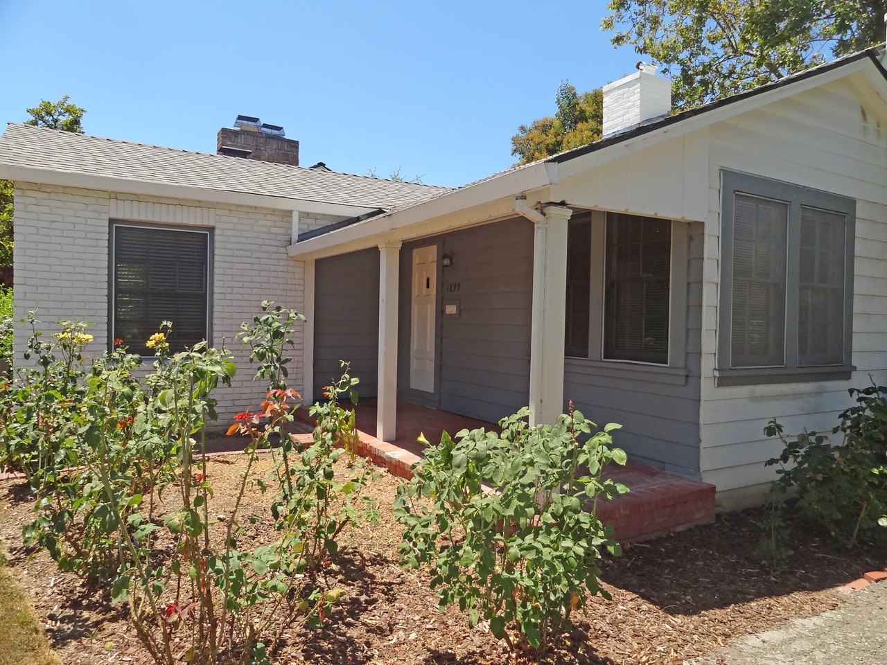 1899 Topeka Ave - Photo 2 of 12