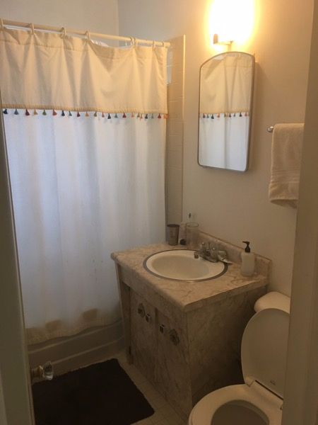 1035 Grant Pl - Photo 3 of 9