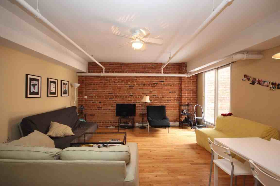 265 Princess Street - Photo 2 of 7