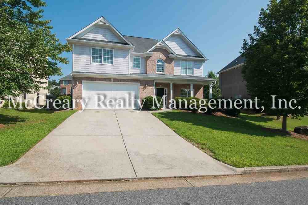 138 McCook Way NW - Photo 2 of 27