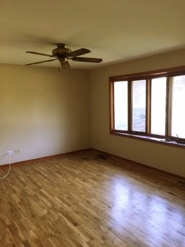 1851 Delrose St - Photo 2 of 10