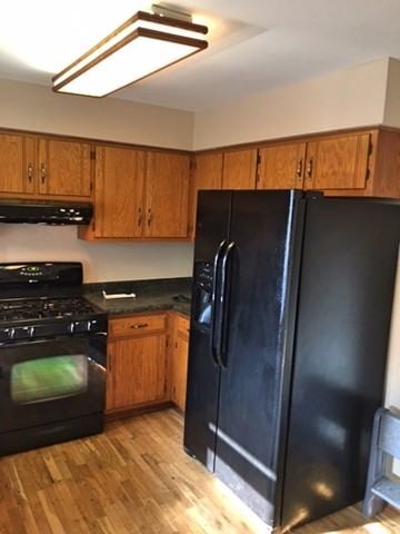 1851 Delrose St - Photo 3 of 10