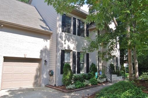 208 Preston Pines Dr - Photo 2 of 22