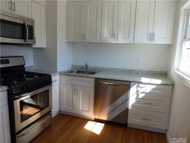 10 Charles St - Photo 3 of 12