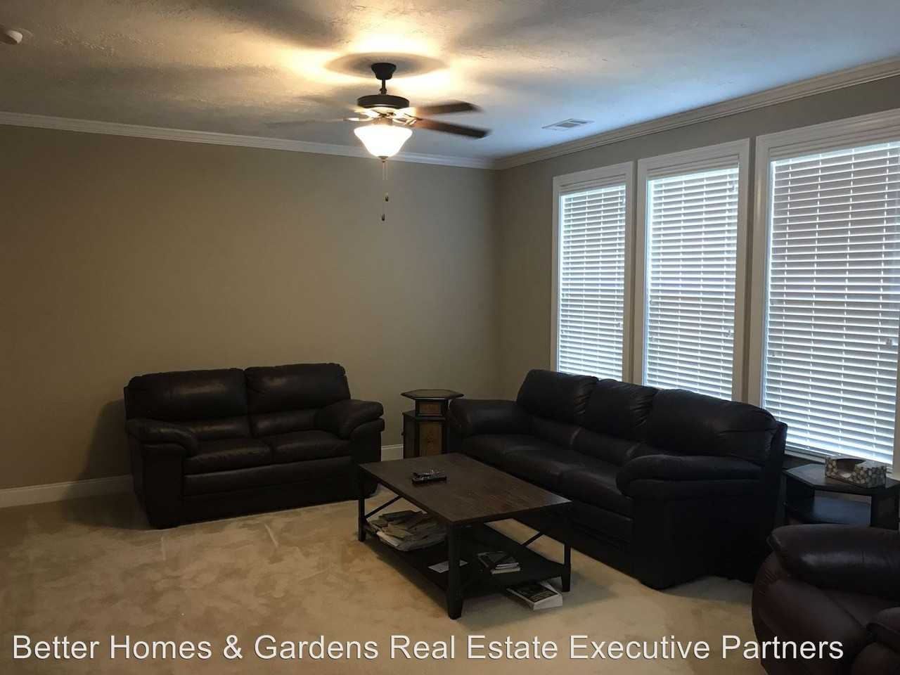 5424 Everlook Cir - Photo 2 of 4