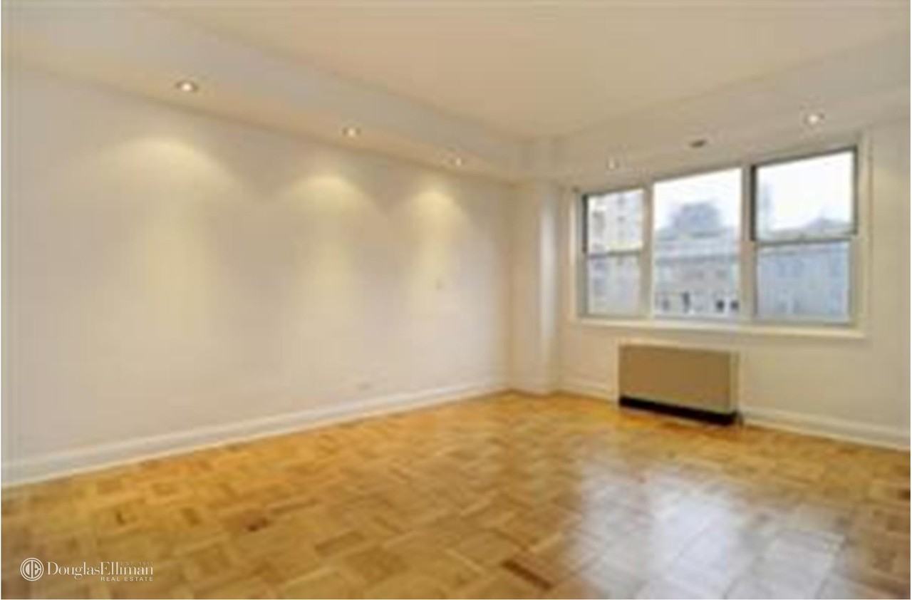 East 86th St & 5th #11C