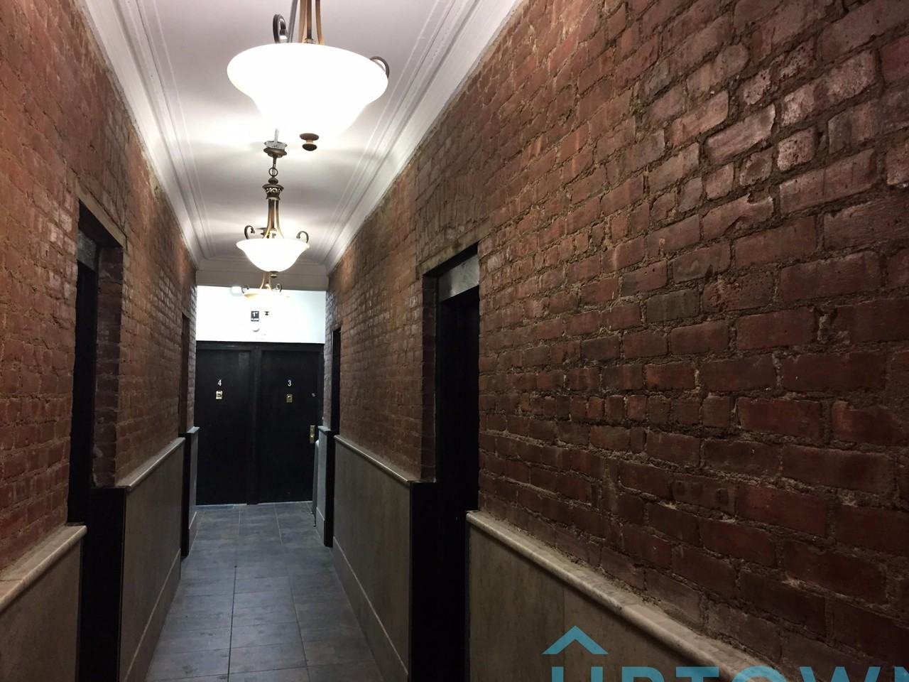 W 150th St #18