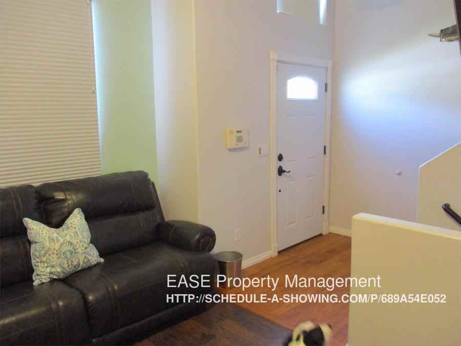 1218 S 940 W St - Photo 3 of 18