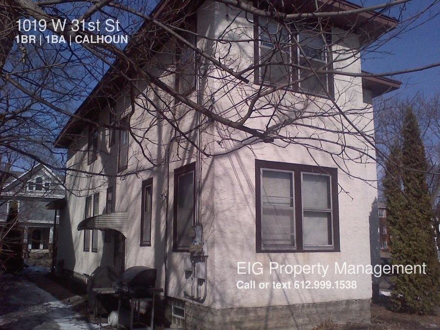 1019 W 31st St - Photo 3 of 14