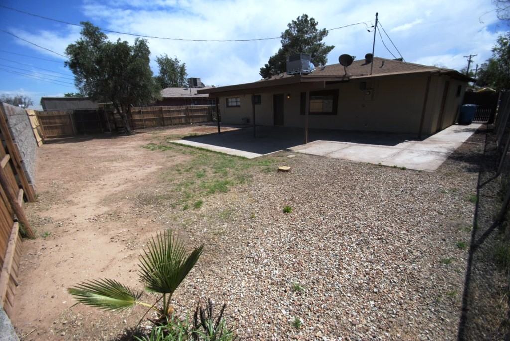 3908 W Lewis Ave - Photo 2 of 16