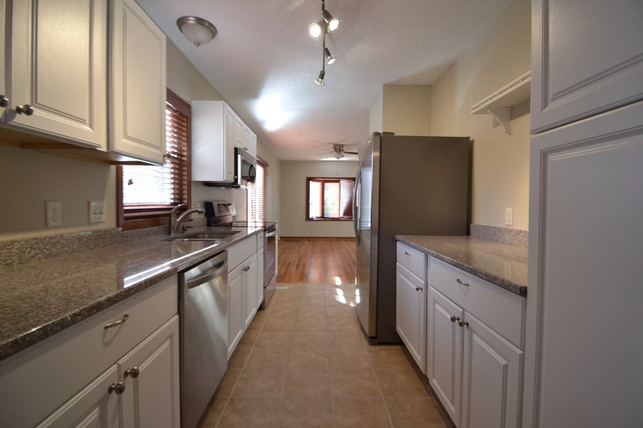 5653 40th Ave S - Photo 2 of 9