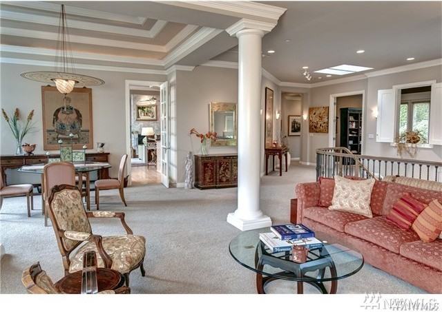 8219 SE 28th St - Photo 3 of 25