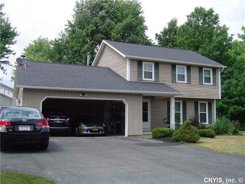 6300 Walkerton Dr - Photo 3 of 19