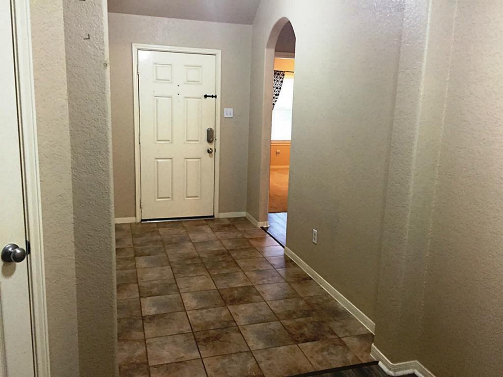 2710 Gaelic Green St - Photo 3 of 18