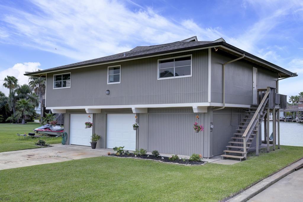 147 Tamana Dr - Photo 2 of 23