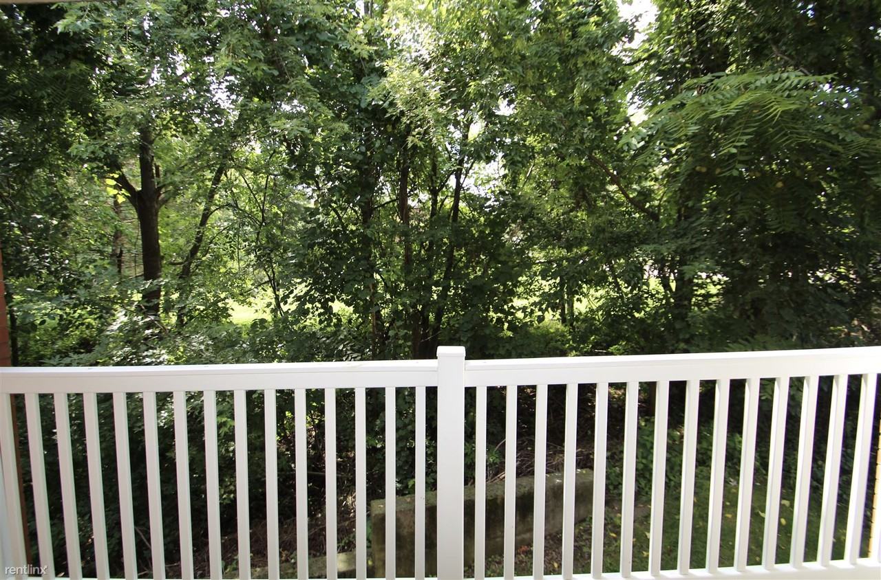 Jefferson Village Apartments 422 E Wheeling St, Washington, PA 15301