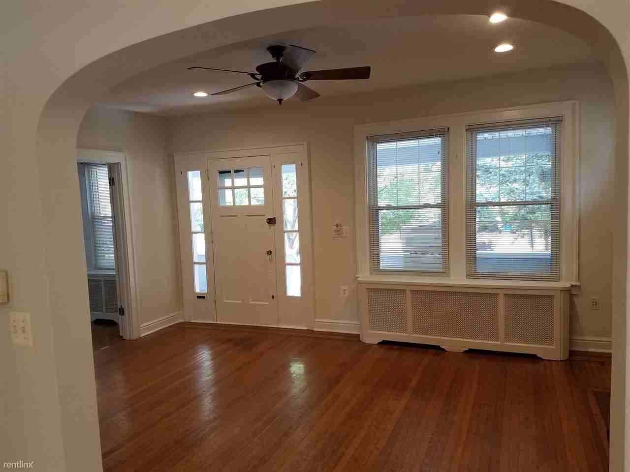 201 Richey Ave - Photo 3 of 16