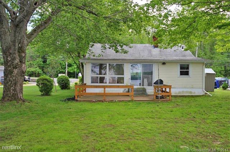 970 Boston Turnpike - Photo 3 of 7