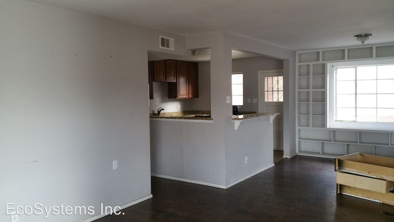 700 N Revere St - Photo 3 of 17