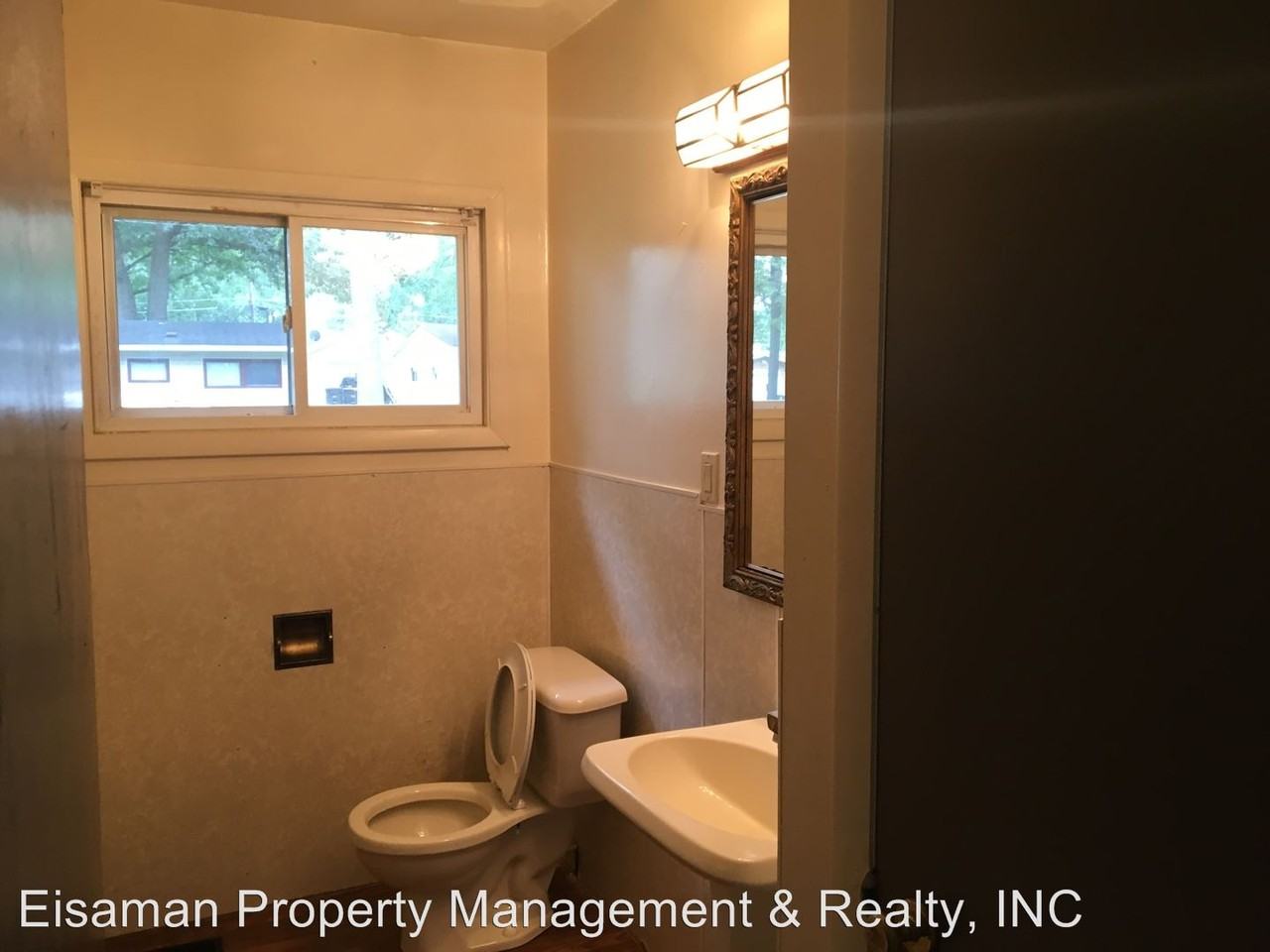 2721 Drexel Ave - Photo 3 of 11