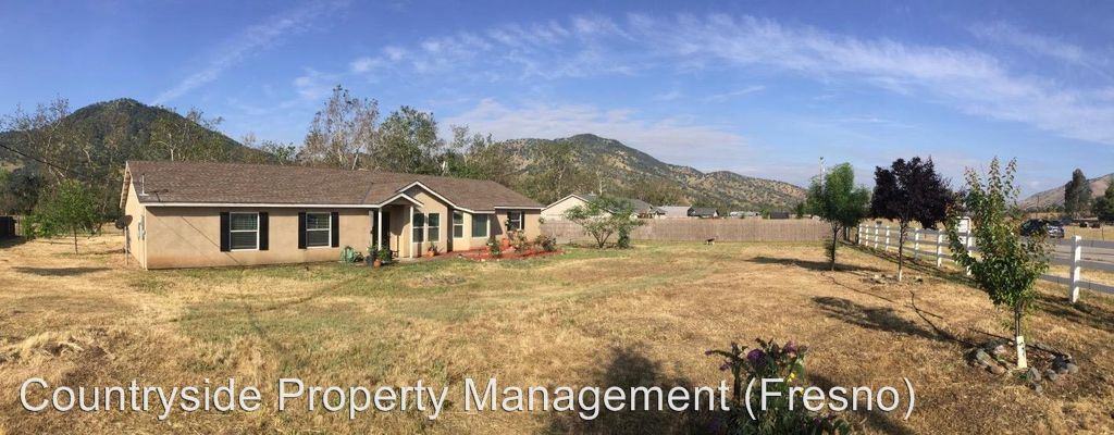 7533 Live Oak Dr - Photo 2 of 14