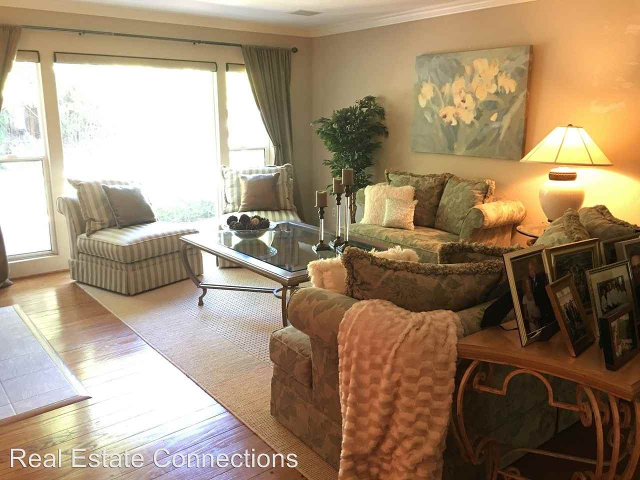 12 Oakmore Dr - Photo 3 of 23