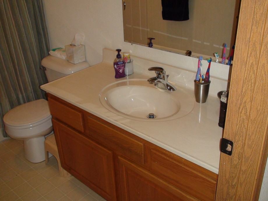 613 Robin Rd - Photo 3 of 11